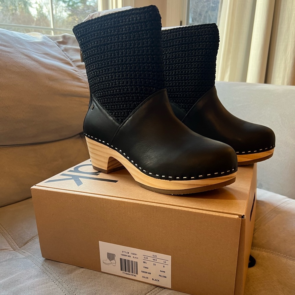 The Sak Black Paloma 8 Clog Boot - Picture 8 of 11